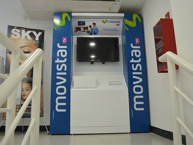 Mobiliario de Tienda Agente Movistar