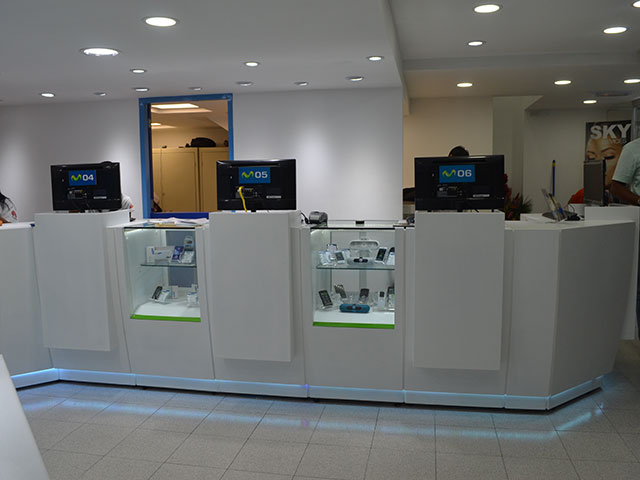 Mobiliario de Tienda Agente Movistar